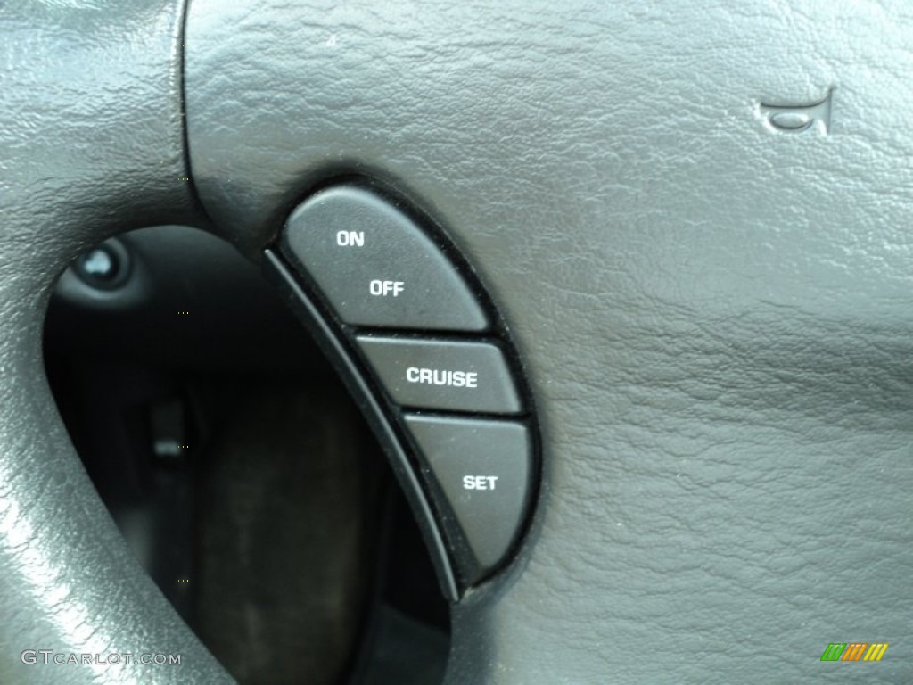 2006 Chrysler Sebring Convertible Controls Photo #49952255