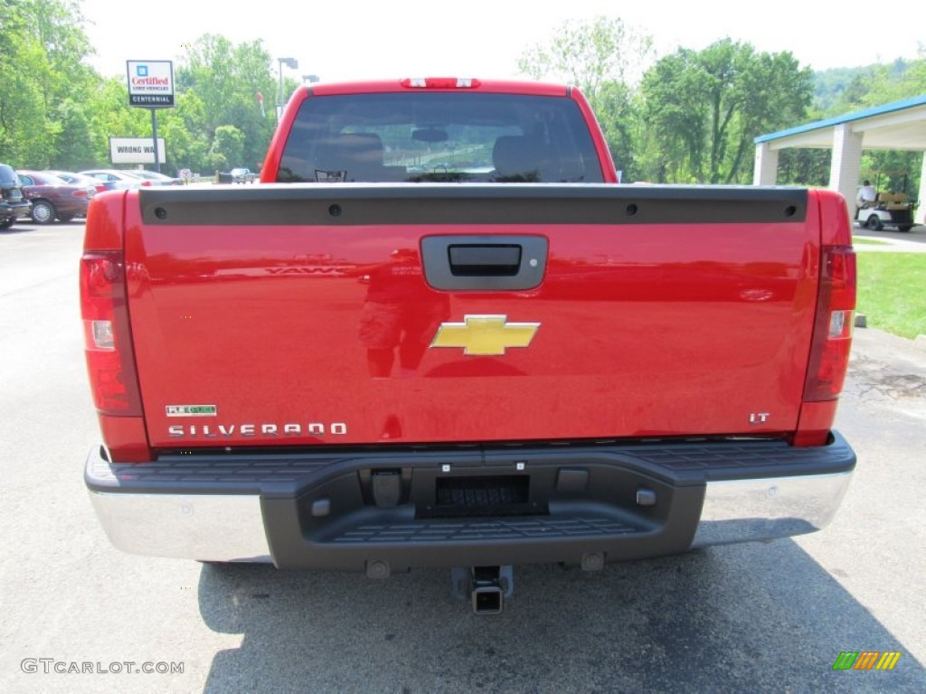 2011 Silverado 1500 LT Extended Cab 4x4 - Victory Red / Light Titanium/Ebony photo #3