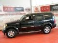 Black - Nitro SXT 4x4 Photo No. 4