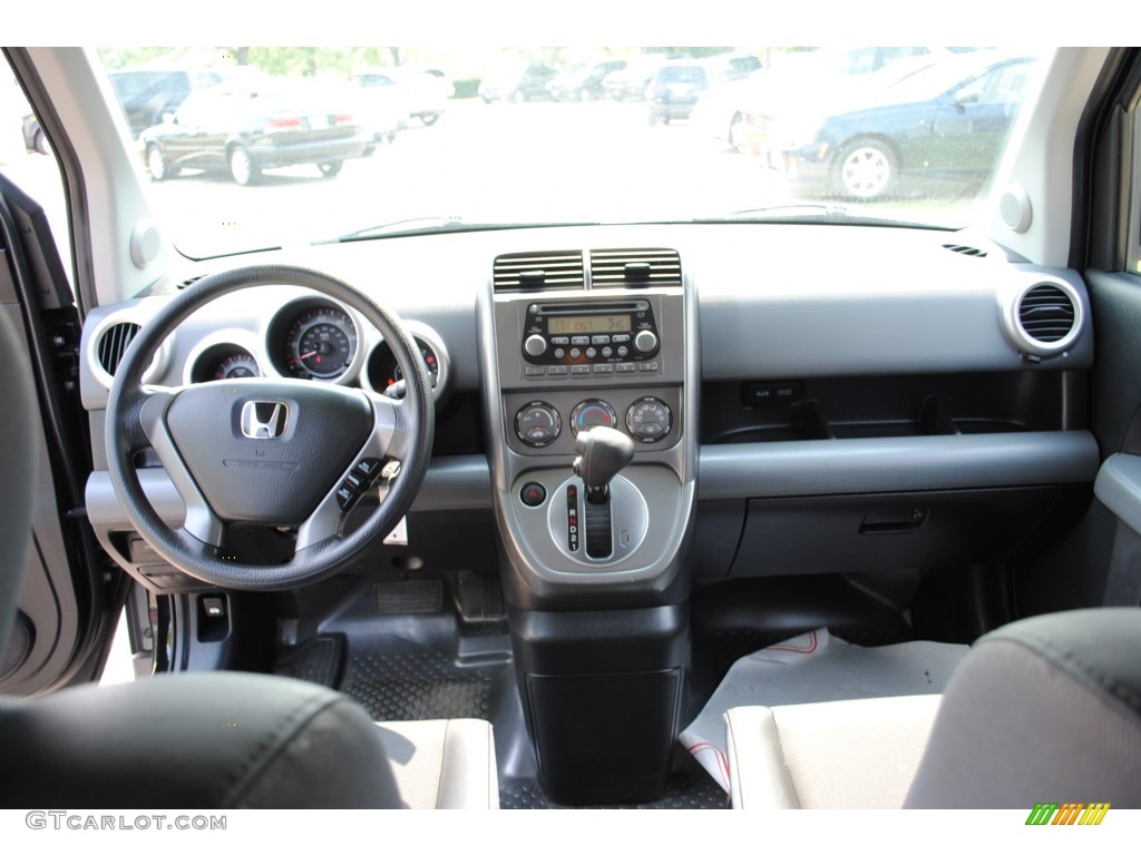 2004 Honda Element EX AWD Black Dashboard Photo #49957052