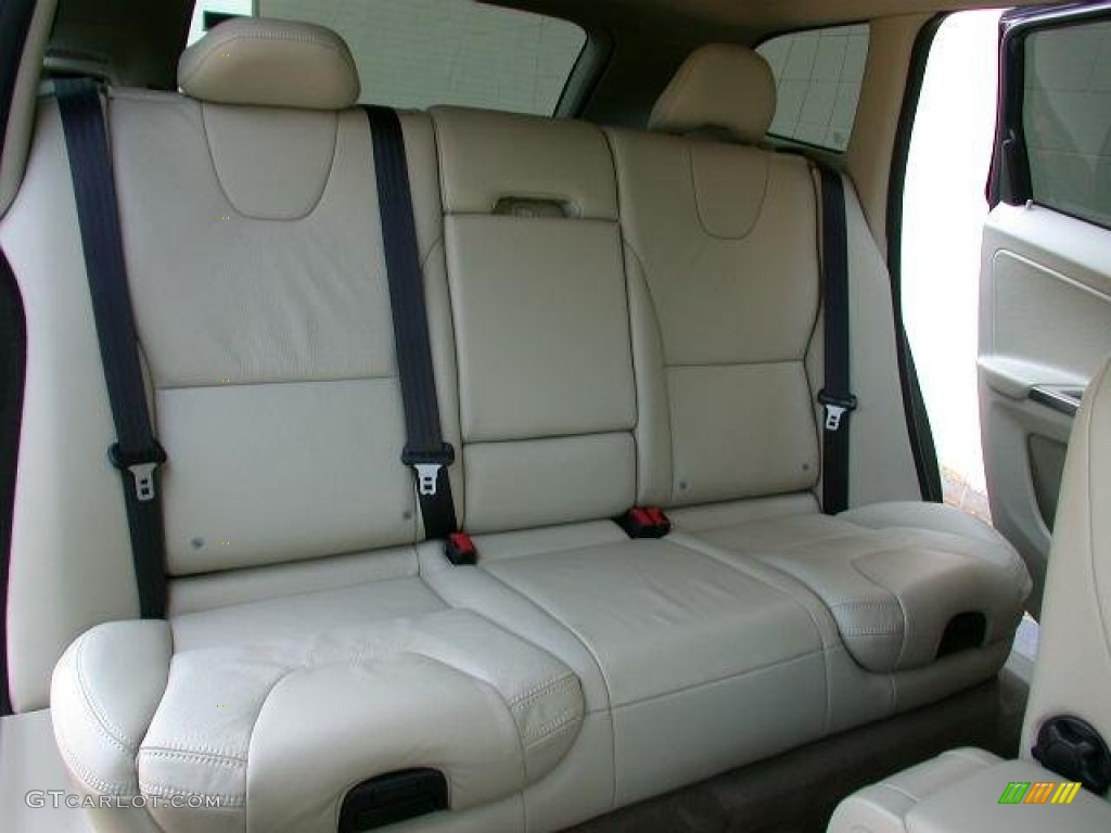 Sandstone Interior 2010 Volvo XC60 3.2 Photo #49957916