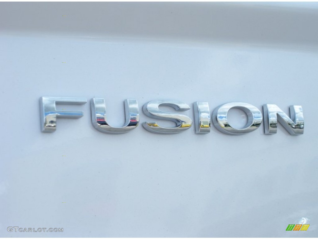 2011 Fusion SE V6 - White Platinum Tri-Coat / Camel photo #4