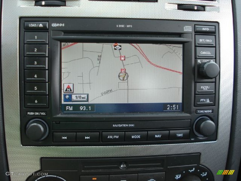 2007 Chrysler 300 C SRT8 Navigation Photos