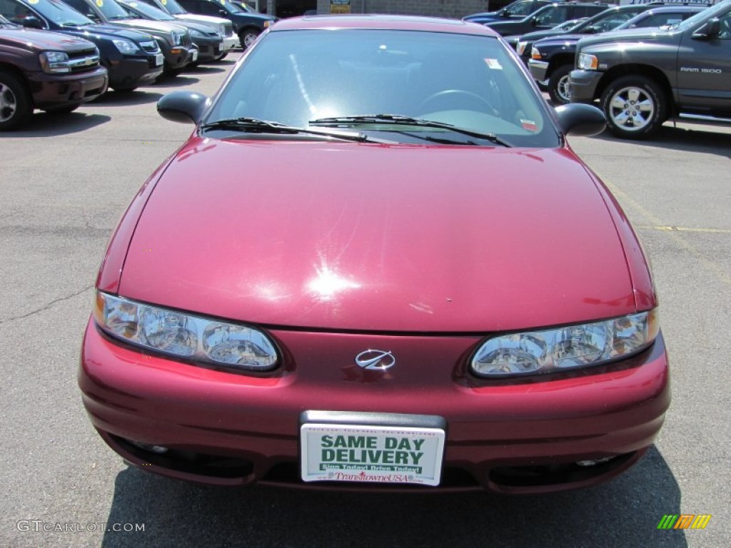 2004 Alero GL1 Sedan - Sport Red / Neutral photo #13