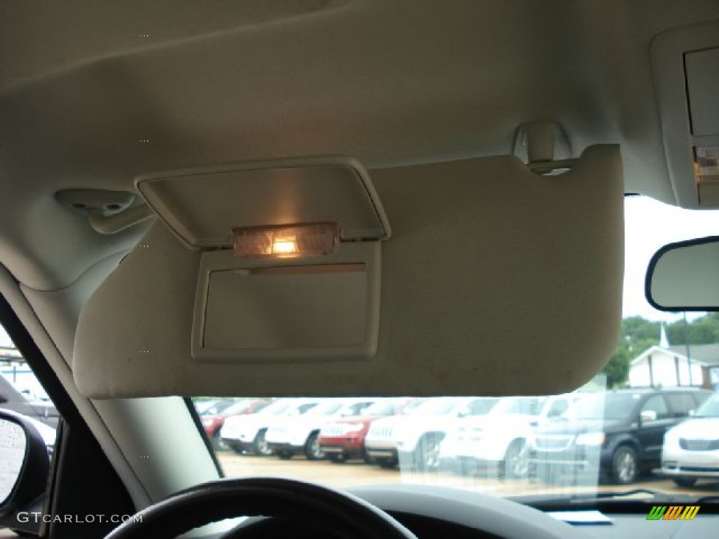 2010 300 Touring - Dark Titanium Metallic / Dark Slate Gray photo #19