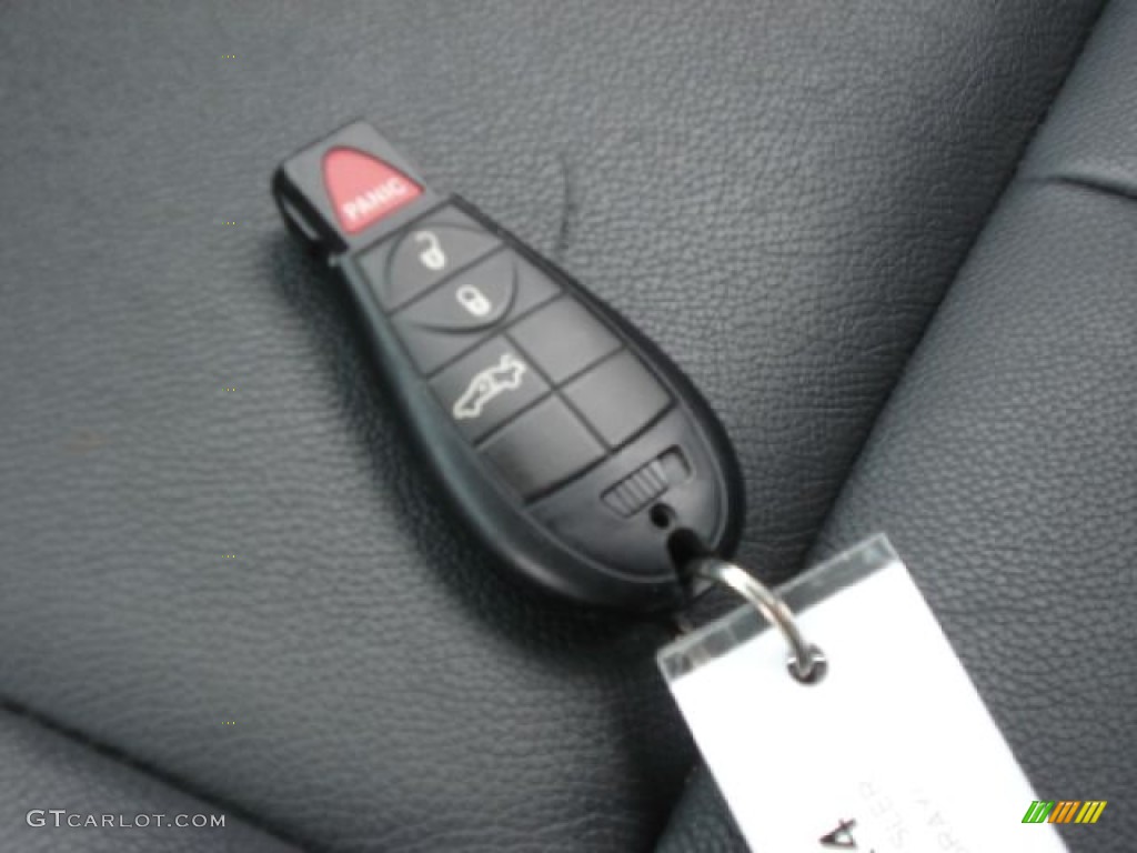 2010 300 Touring - Dark Titanium Metallic / Dark Slate Gray photo #32