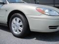 2005 Gold Ash Metallic Ford Taurus SEL  photo #4