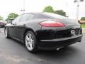 Black - Panamera 4 Photo No. 2