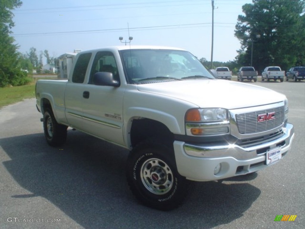 2007 Sierra 2500HD Classic SLE Extended Cab 4x4 - Summit White / Dark Charcoal photo #3