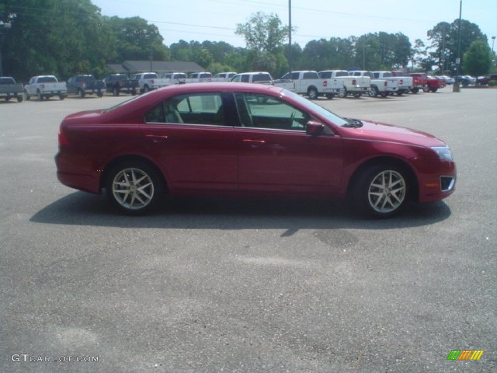 2010 Fusion SEL - Sangria Red Metallic / Medium Light Stone photo #4