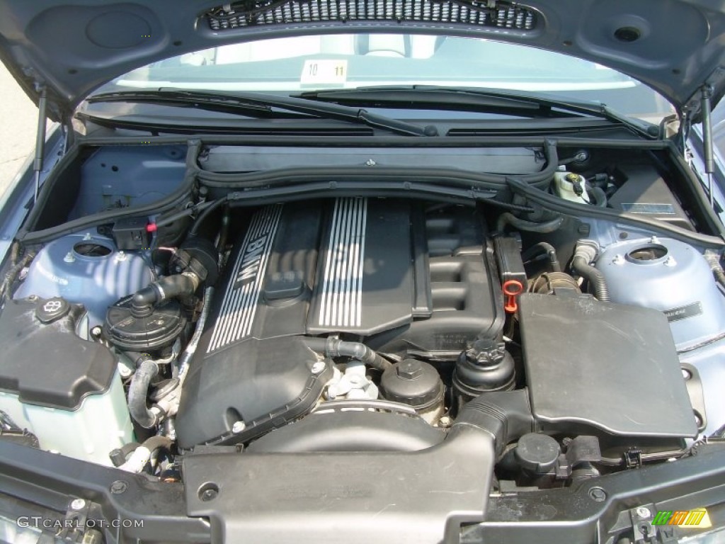 2004 BMW 3 Series 325i Convertible Engine Photos