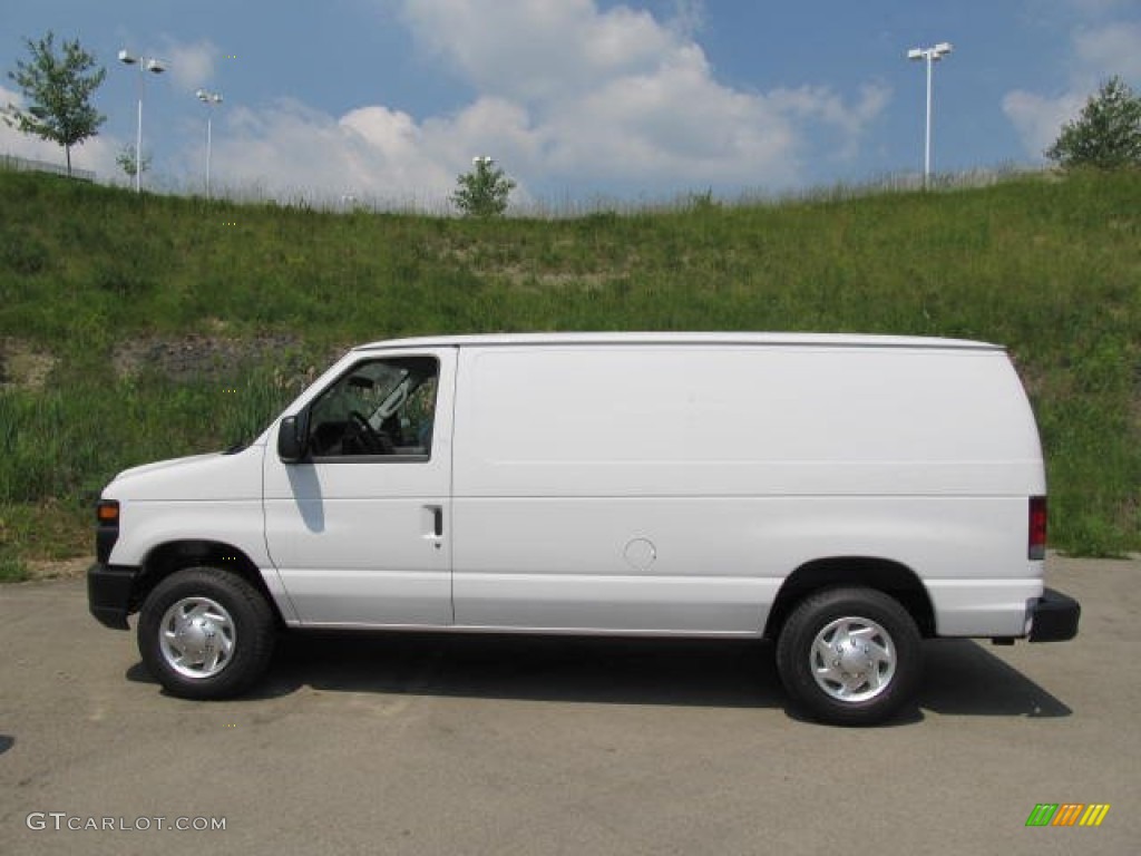 Oxford White 2011 Ford E Series Van E150 XL Cargo Exterior Photo #49963517