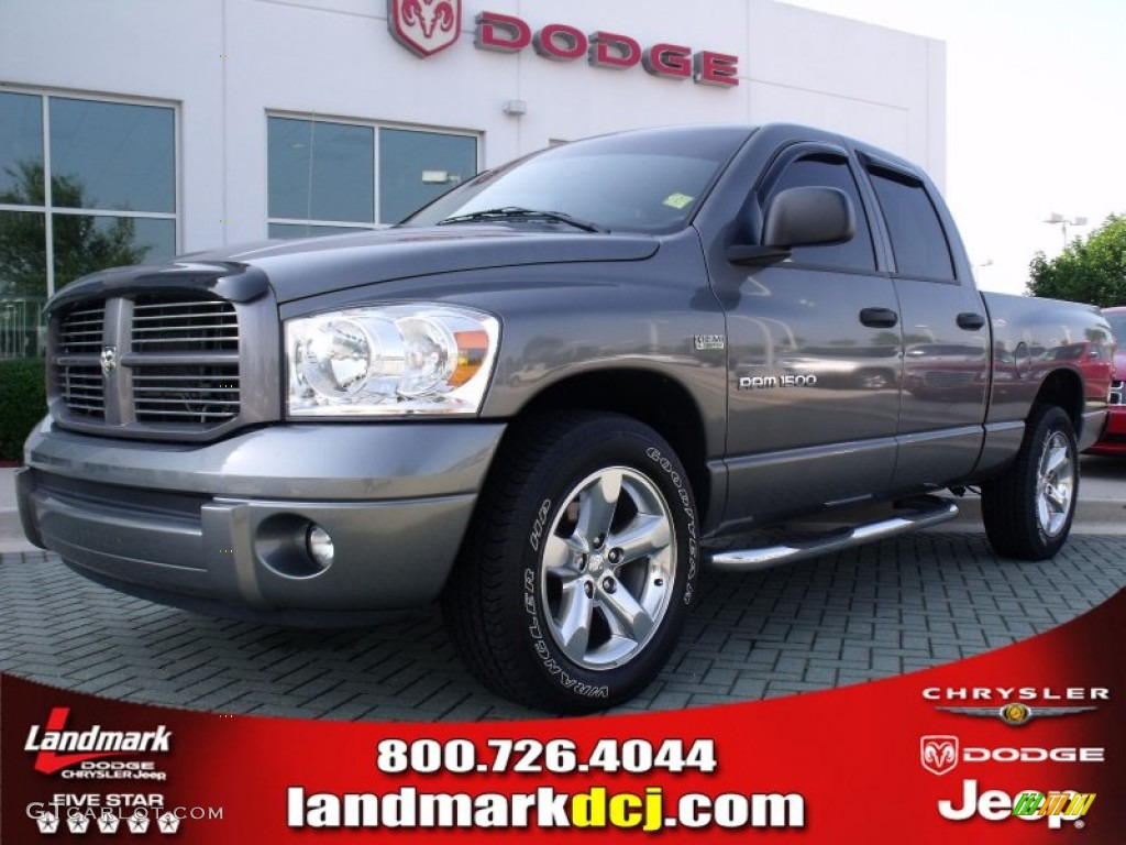 Mineral Gray Metallic Dodge Ram 1500