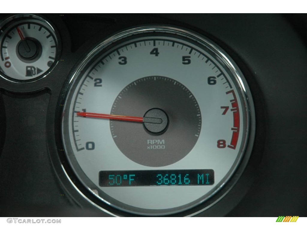 2005 Cobalt LS Sedan - Ultra Silver Metallic / Gray photo #10