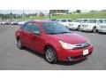 Sangria Red Metallic - Focus SE Sedan Photo No. 7