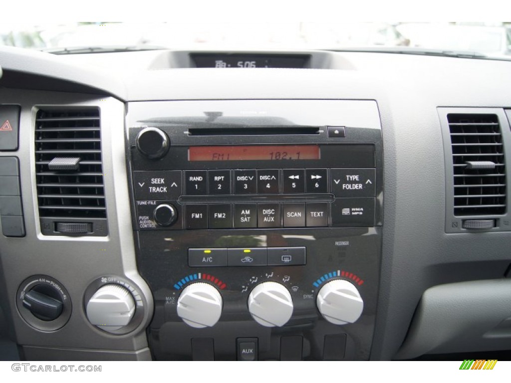 2011 Toyota Tundra CrewMax 4x4 Controls Photo #49969230