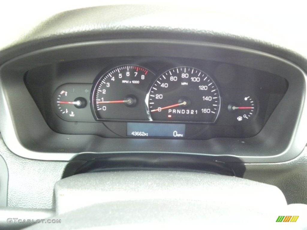 2009 Cadillac DTS Standard DTS Model Gauges Photo #49971375