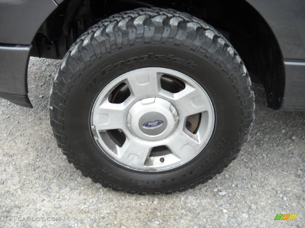 2004 F150 STX SuperCab 4x4 - Dark Shadow Grey Metallic / Medium Graphite photo #16