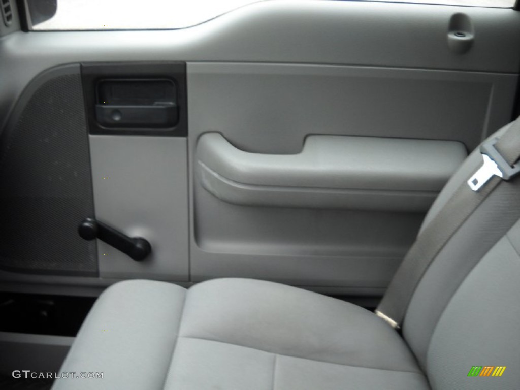 2004 F150 STX SuperCab 4x4 - Dark Shadow Grey Metallic / Medium Graphite photo #21