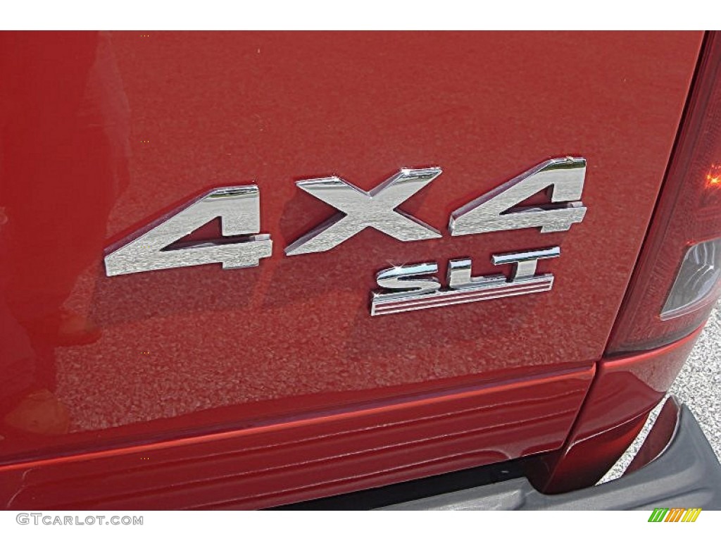 2004 Ram 1500 SLT Quad Cab 4x4 - Flame Red / Dark Slate Gray photo #5
