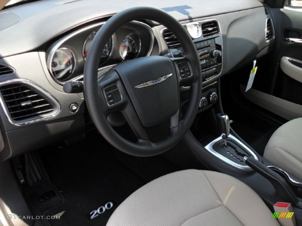 Black/Light Frost Beige Interior 2011 Chrysler 200 LX Photo #49974537
