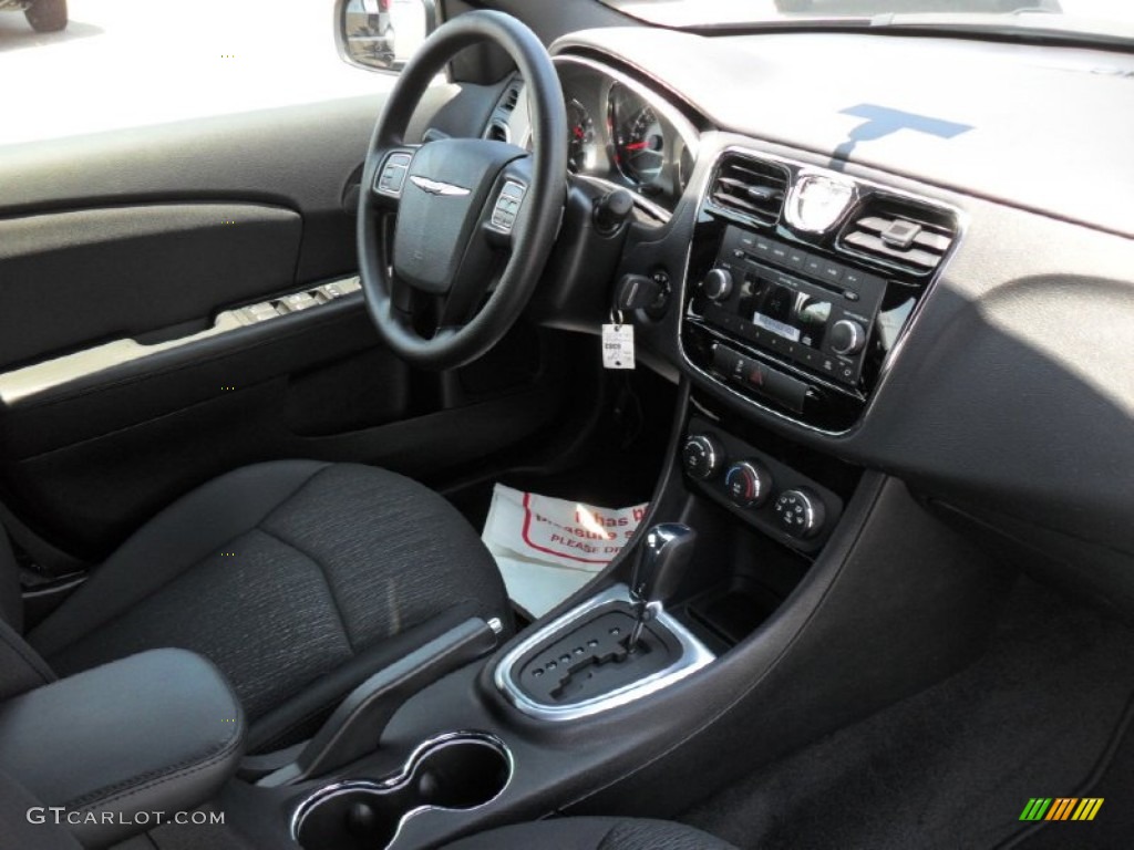 Black/Light Frost Beige Interior 2011 Chrysler 200 LX Photo #49974822