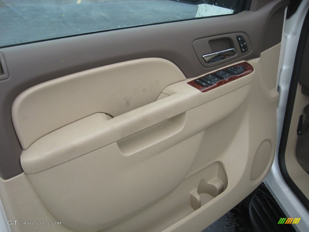 2011 Chevrolet Avalanche LTZ 4x4 Dark Cashmere/Light Cashmere Door Panel Photo #49975014