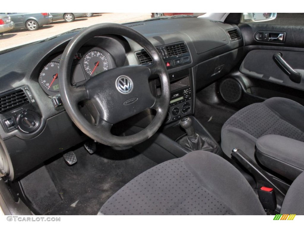Black Interior 2000 Volkswagen Jetta GLS Sedan Photo #49976316