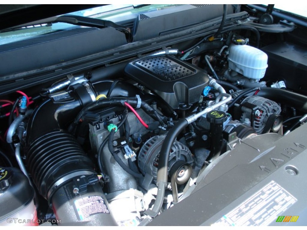 2008 GMC Sierra 3500HD SLT Crew Cab 4x4 Dually Engine Photos