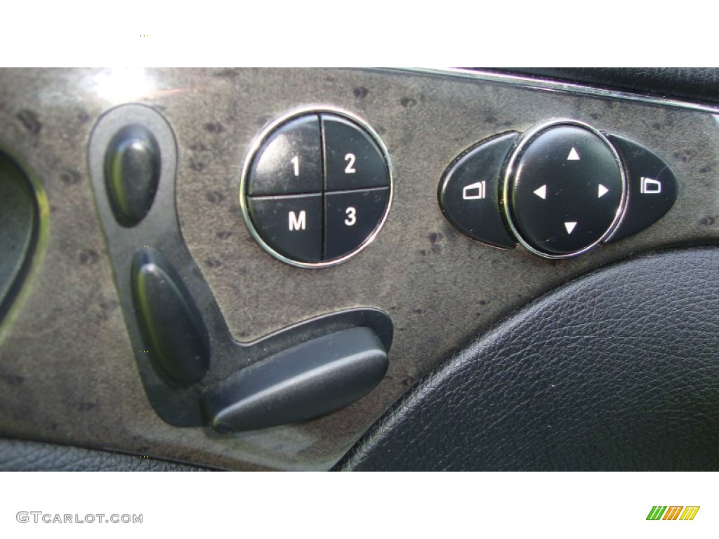 2009 Mercedes-Benz E 550 4Matic Sedan Controls Photo #49977465