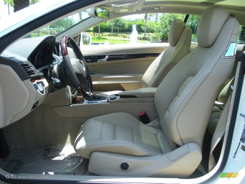 Almond Beige Interior 2010 Mercedes-Benz E 350 Coupe Photo #49977903