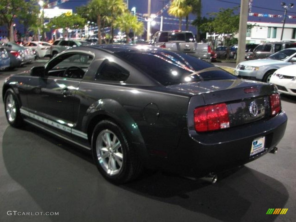 2007 Mustang V6 Deluxe Coupe - Alloy Metallic / Dark Charcoal photo #7