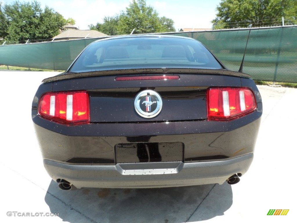 2012 Mustang V6 Coupe - Lava Red Metallic / Charcoal Black photo #4