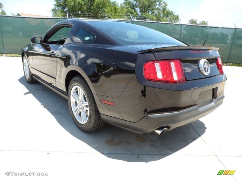2012 Mustang V6 Coupe - Lava Red Metallic / Charcoal Black photo #5