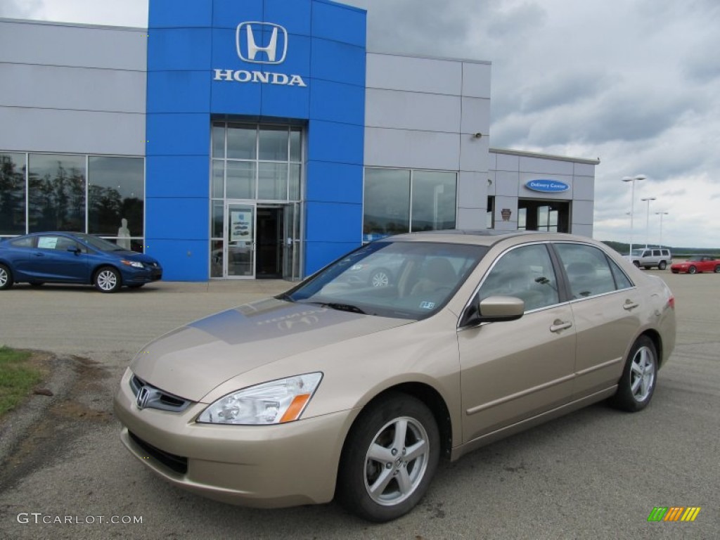 2005 Accord EX Sedan - Desert Mist Metallic / Gray photo #1