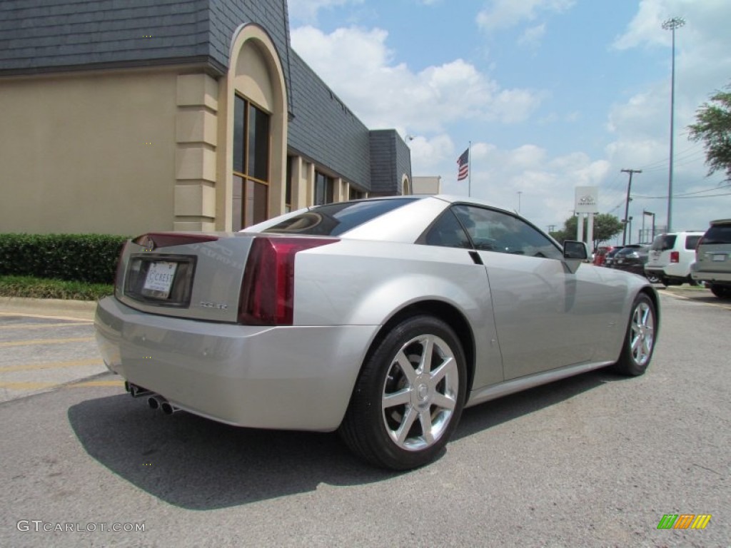 Light Platinum 2006 Cadillac XLR Roadster Exterior Photo #49984473