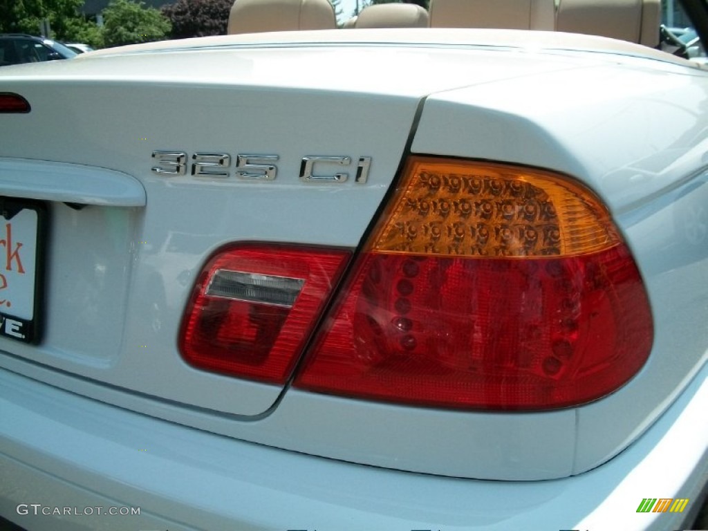 2004 3 Series 325i Convertible - Alpine White / Sand photo #21