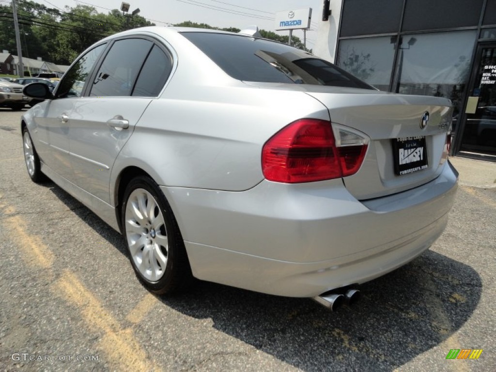 2006 3 Series 330xi Sedan - Titanium Silver Metallic / Black photo #4