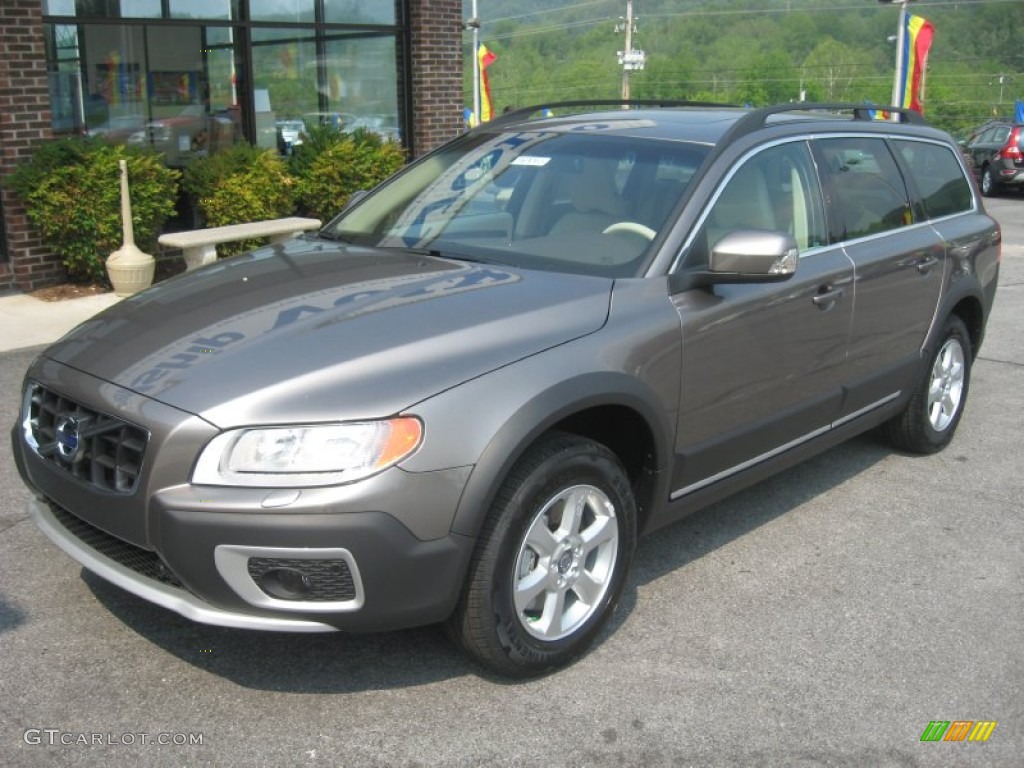 Oyster Grey Metallic 2011 Volvo XC70 3.2 AWD Exterior Photo #49993810