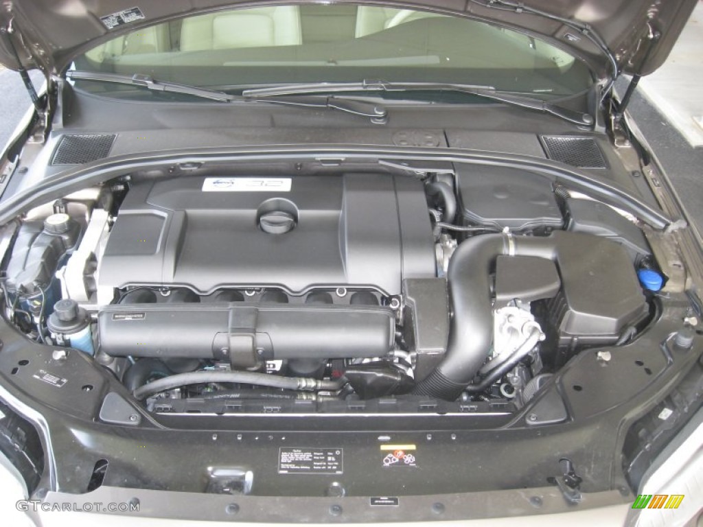 2011 Volvo XC70 3.2 AWD 3.2 Liter DOHC 24-Valve VVT Inline 6 Cylinder Engine Photo #49993921