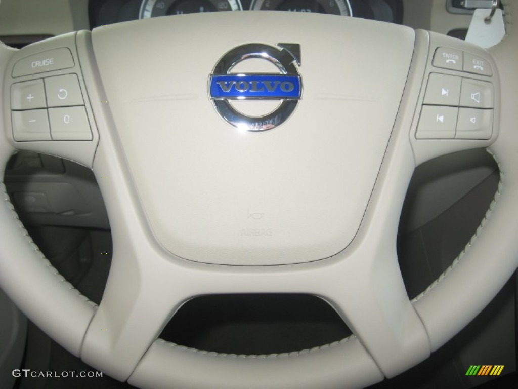 2011 Volvo XC70 3.2 AWD Sandstone Beige Steering Wheel Photo #49994164