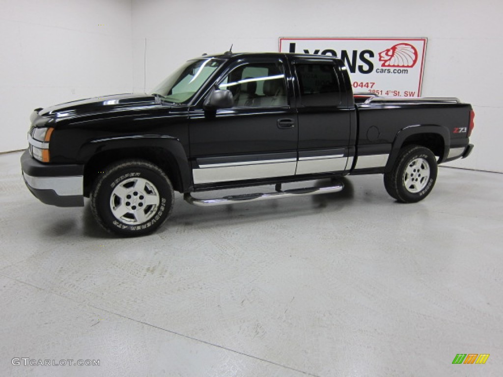 2004 Silverado 1500 Z71 Extended Cab 4x4 - Black / Dark Charcoal photo #29