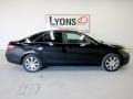 Black - Camry LE Photo No. 21
