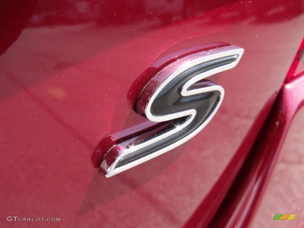 2011 Chrysler 200 S Marks and Logos Photo #49996363