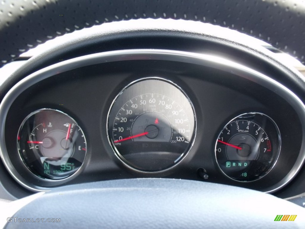 2011 Chrysler 200 S Gauges Photo #49996426