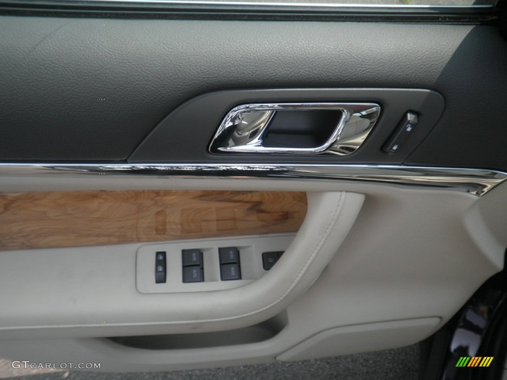 2011 Lincoln MKS EcoBoost AWD Controls Photo #49996519