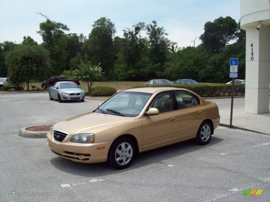 2004 Elantra GLS Sedan - Hazelnut / Beige photo #3
