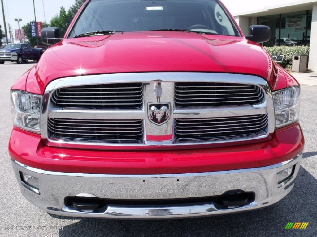 2011 Ram 1500 SLT Crew Cab 4x4 - Flame Red / Dark Slate Gray/Medium Graystone photo #2