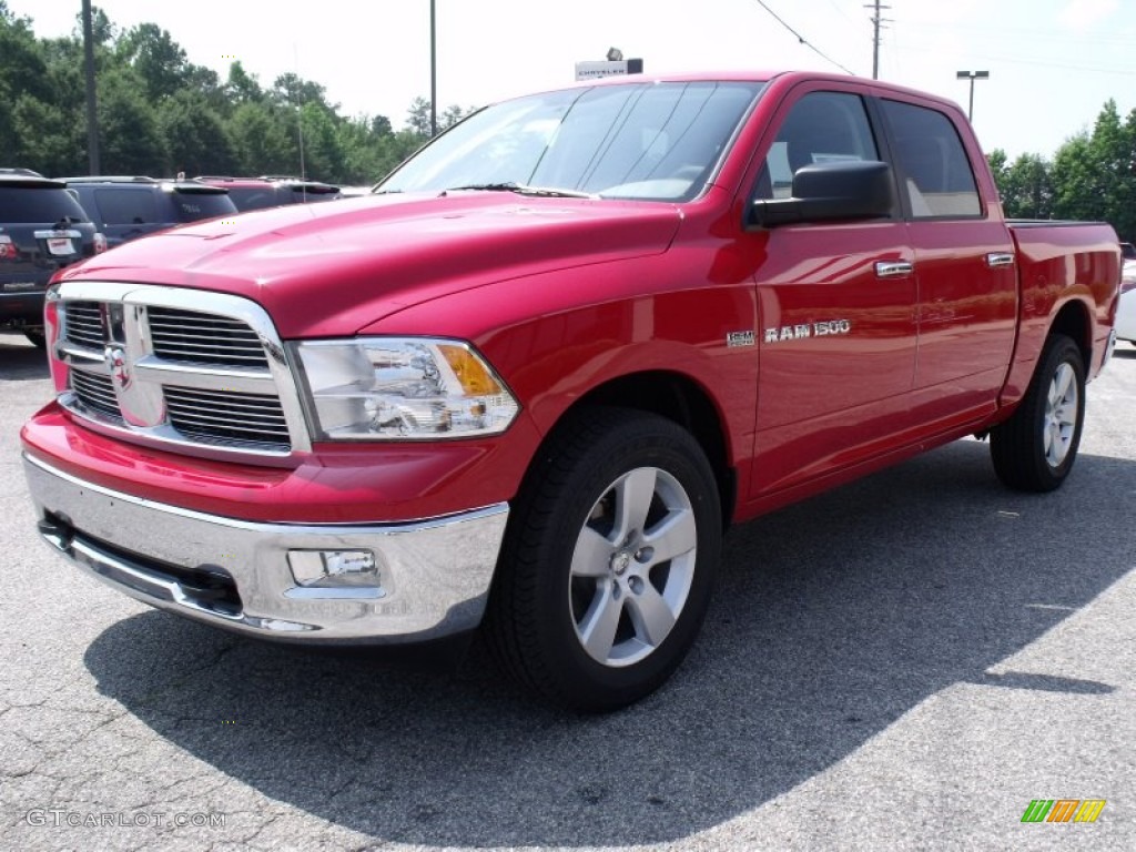 2011 Ram 1500 SLT Crew Cab 4x4 - Flame Red / Dark Slate Gray/Medium Graystone photo #3