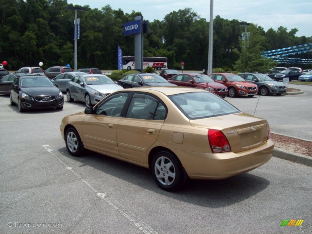 2004 Elantra GLS Sedan - Hazelnut / Beige photo #5